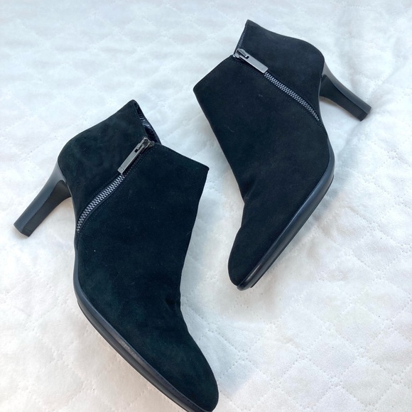 Aquatalia Dina Black Suede Booties - Picture 9 of 11
